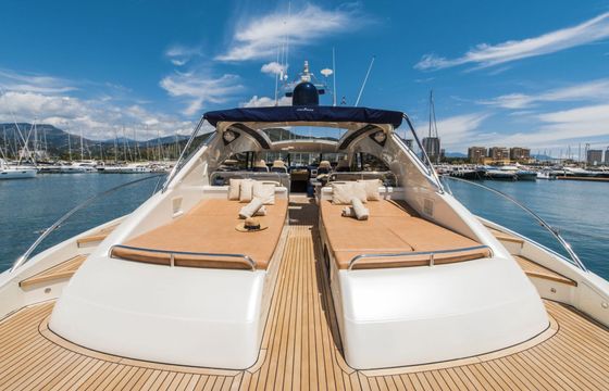 Motor yacht Princess Princess v65 2600hp