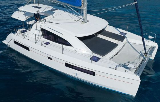 Catamaran Leopard 38 12m