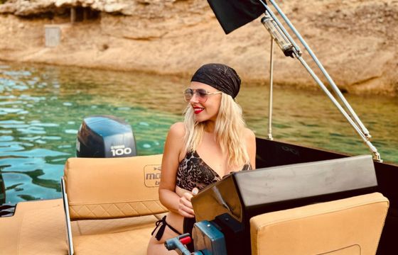 Motorboat MARETI 585 OPEN BLACK 100hp