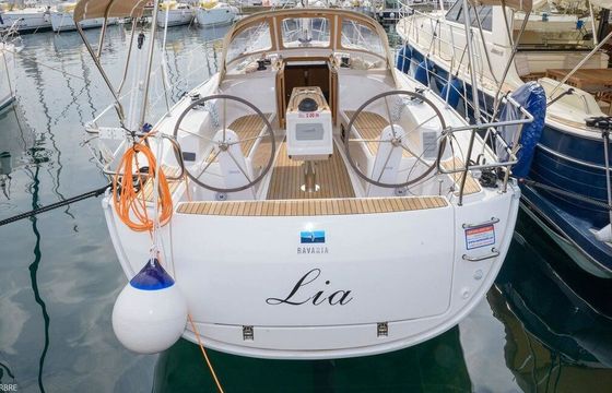 Sailboat BAVARIA 34 CRUISER 9.99m