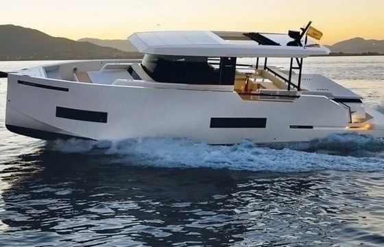 Motorboat DeAntonio Yachts D50 Coupé 1200hp