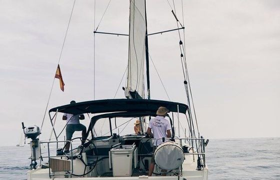 Sailboat Beneteau Oceanis 40 11.99m