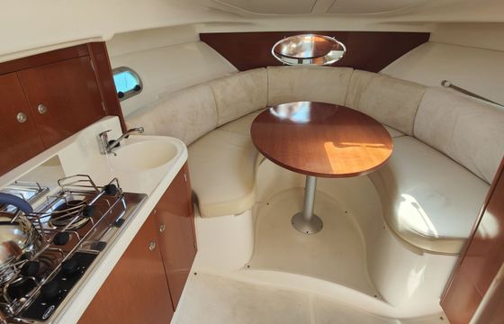 Motorboat Jeanneau Leader 805 320hp