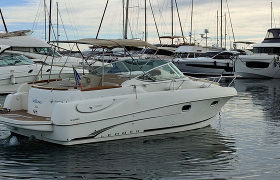Motorboat Jeanneau Leader 805 320hp