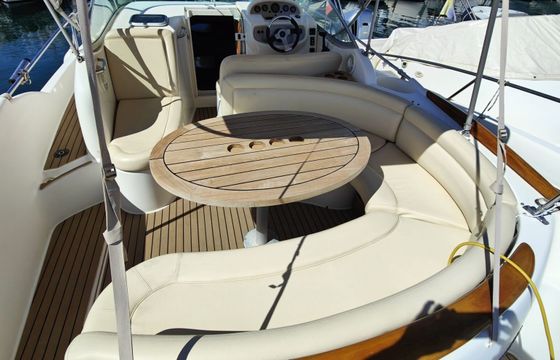 Motorboat Jeanneau Leader 805 320hp
