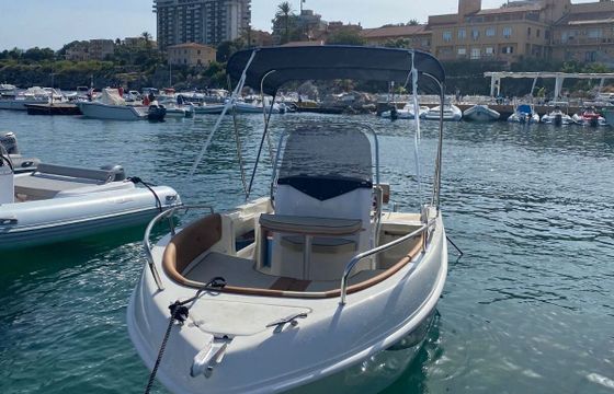 Motorboat Trimarchi 57 S 40hp