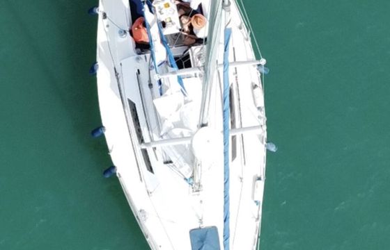 Sailboat Beneteau First 32 10m