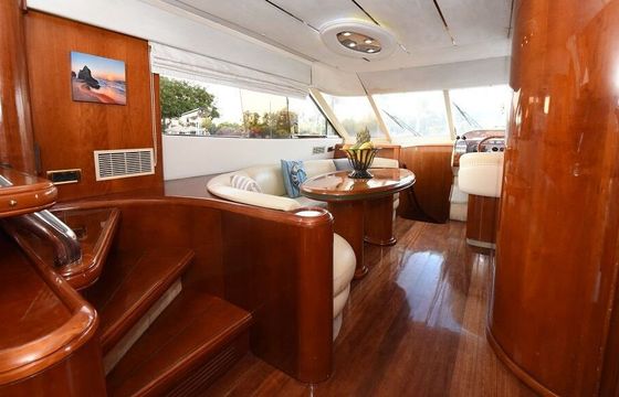 Motor yacht Fairline Squadron 67 2200hp