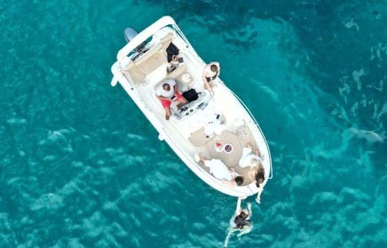 Motorboat Jeanneau Cap Camarat 5.1 Cc 50hp