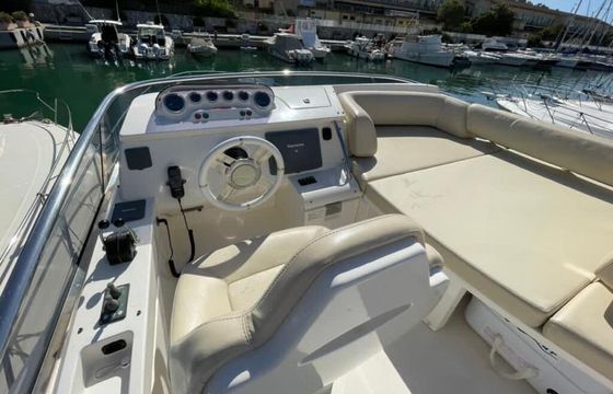 Motorboat Azimut 47 fly 1150hp