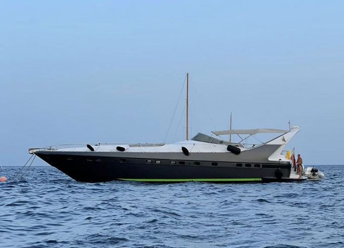 Motor yacht Overmarine Mangusta 65 2100hp