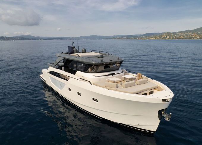 Motor yacht Bluegame BGX63 1770hp