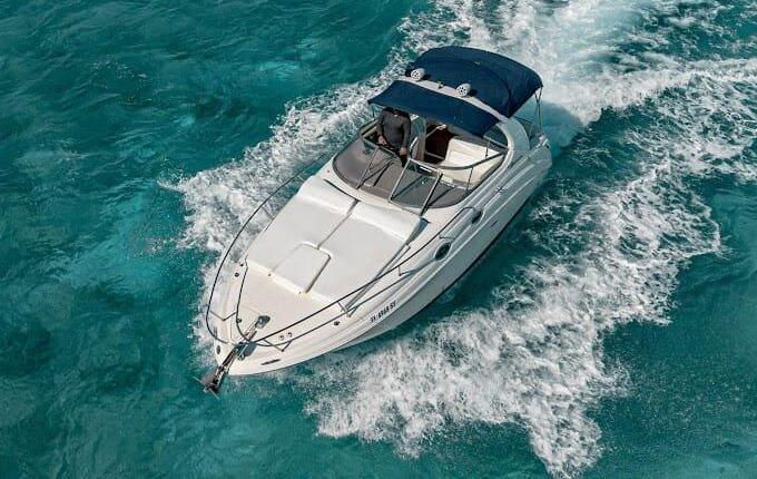 Motorboat Sea Ray Sundancer 2010 250hp