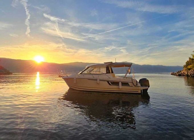 Motorboat Jeanneau Merry Fisher 755 150hp