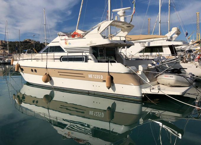 Motorboat GIANETTI 46 FLY 900hp