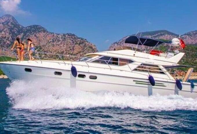 Motorboat Princess 56 Antalya 800hp