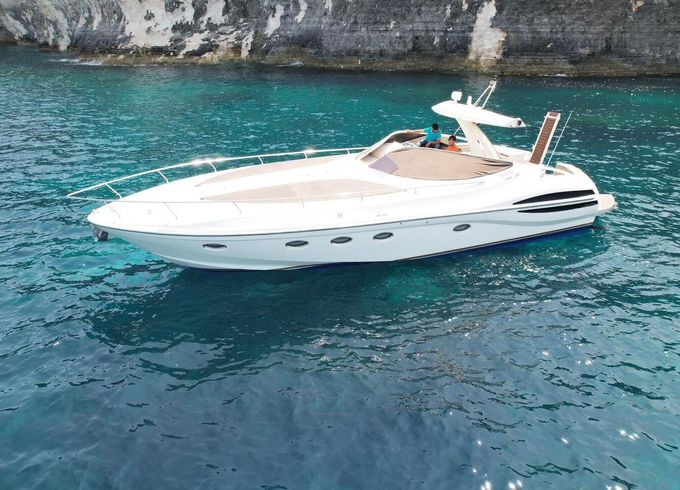 Motorboat 2003 Sagittarius dart 436 870hp