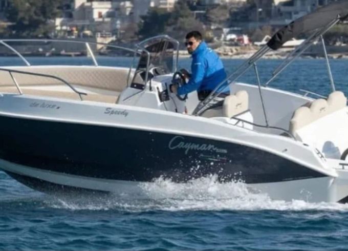 Motorboat Itali boats Cayman 595 115hp