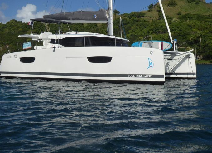 Catamaran Fountaine Pajot ASTREA 42 12.6m