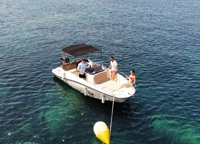 Motorboat Quicksilver Activ 605 Open 115hp