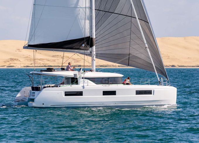 Catamaran Lagoon Lagoon 46 14.5m