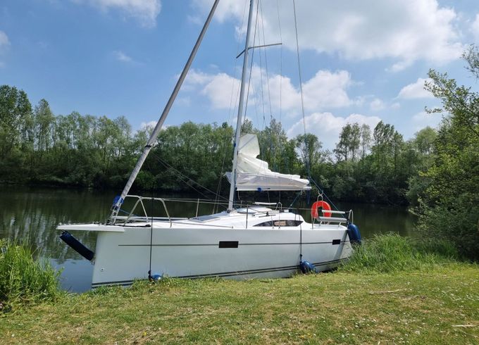 Sailboat Viko S21 6.5m