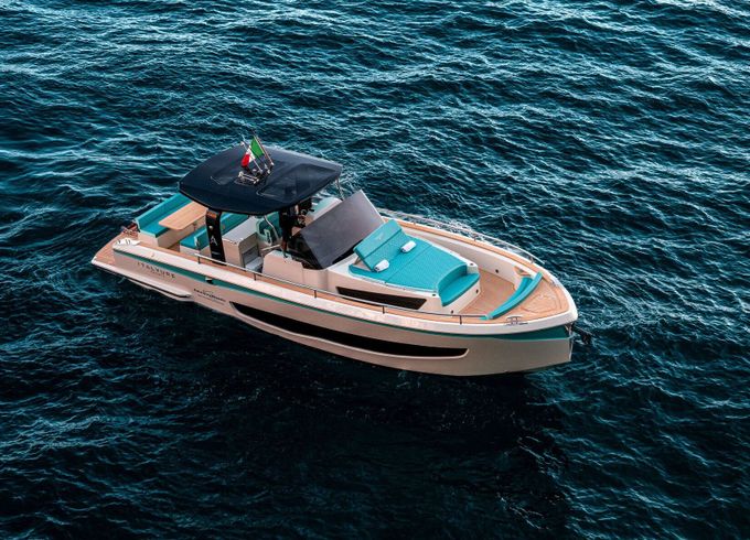 Motorboat Allure Allure 38 Walkaround 350hp