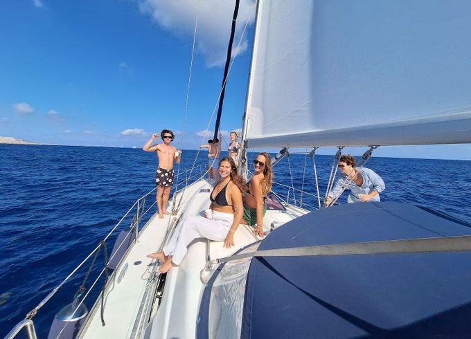 Sailboat Bavaria Cruiser 42 13m
