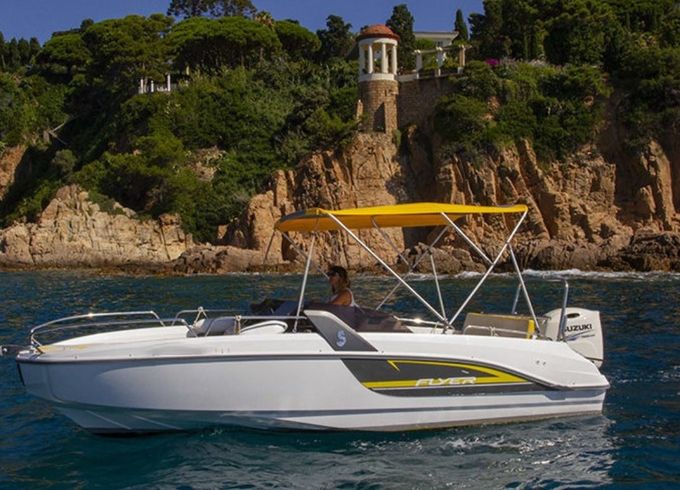 Motorboat Flyer 6.5mt 150hp