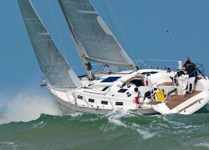 Sailboat BAVARIA 40 Cruiser Sport 12.35m