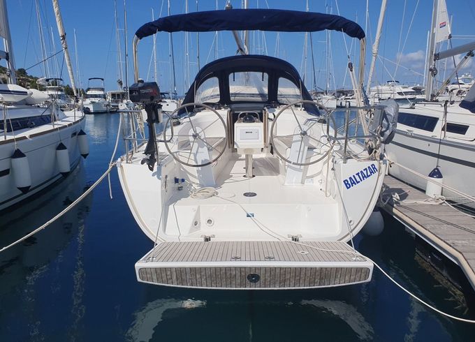 Sailboat Bavaria Bavaria Cruiser 34 10.2m