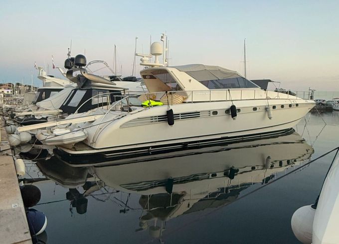 Motor yacht Arno Cantieri Léopard 23 sport 2400hp