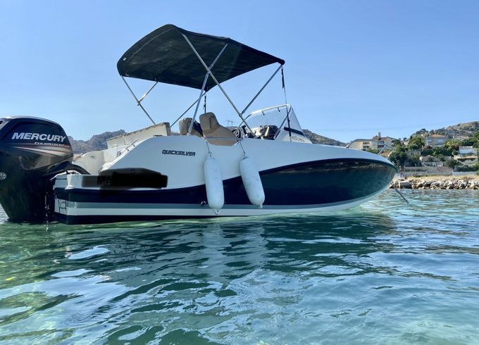 Motorboat Quicksilver Open 605 115hp