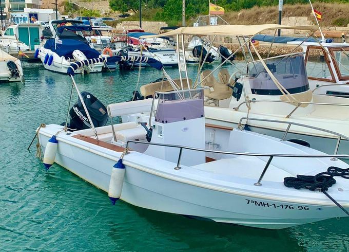 Motorboat Seawind Tornado 140hp