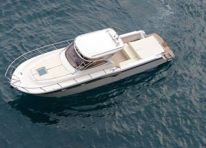 Motorboat Bimax Bimax Genesis 930 700hp