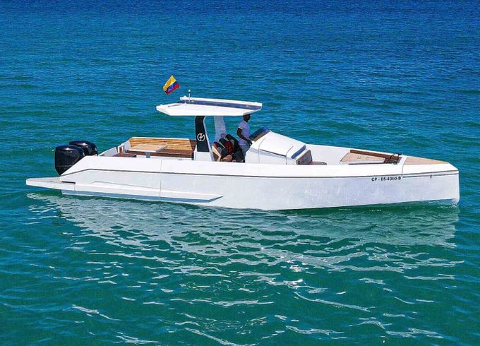 Motorboat Speed 39 1200hp