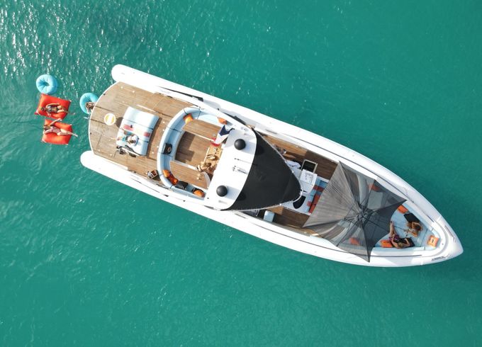Motor yacht CANTIERI OPERA OPERA 60 740hp