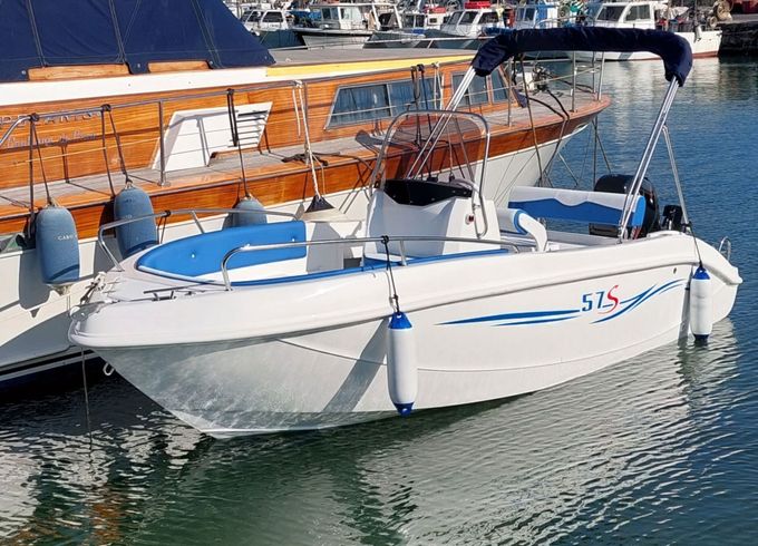 Boat without licence  Trimarchi 57S 40hp