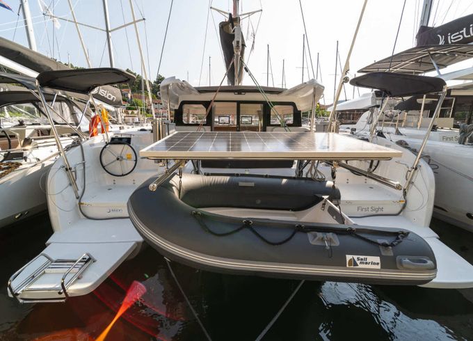 Catamaran Excess Excess 11 - 4 + 1 + 1 cab. 11m