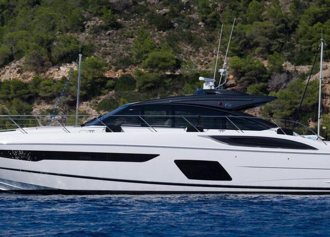 Motor yacht Princess V58 1600hp