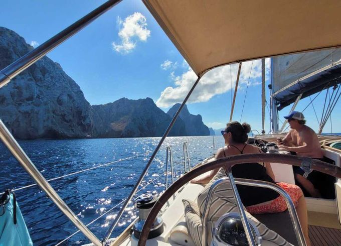 Sailboat Beneteau Oceanis 40 12m