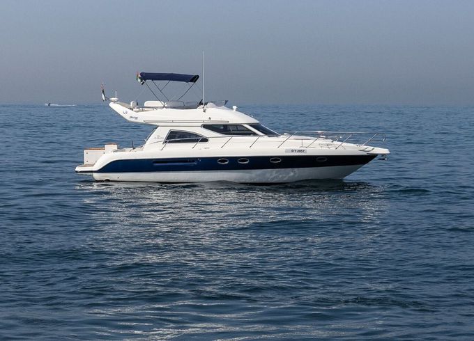 Motor yacht Azimut 46 Fly 870hp