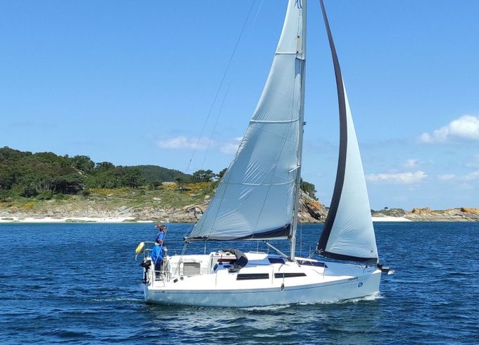 Sailboat Hanse 315 9.62m