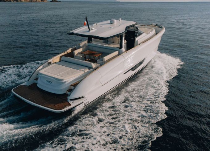 Motorboat Solaris Power 52 1200hp