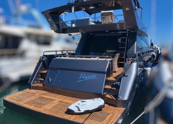 Motor yacht Firebird 68 2100hp