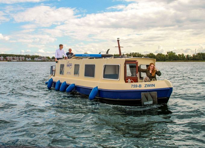 Houseboat Kuhnle-Werft Kuinder (HMR)