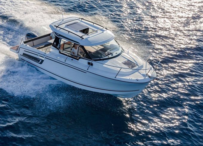 Motorboat Jeanneau Merry Fisher 795 200hp