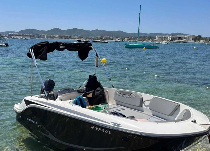 Boat without licence  Bayliner M15 15hp