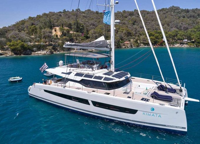 Catamaran Fountaine Pajot Alegria 67 19.49m