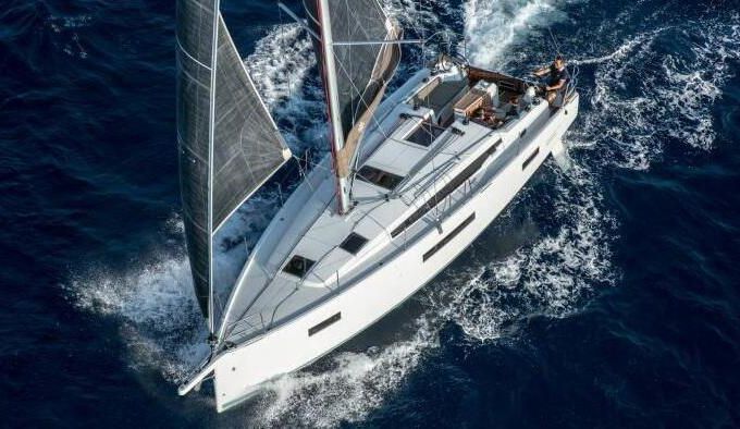 Sailboat SUN ODYSSEE 410 - JAMILO 11m
